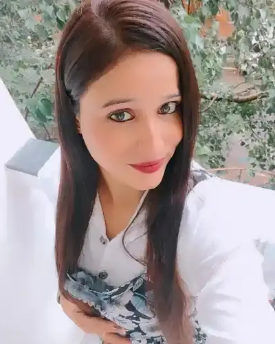 Call Girls in Garhshankar